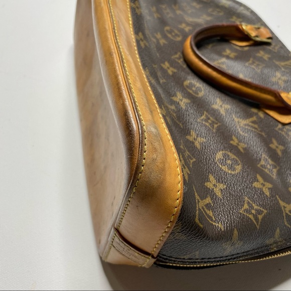 Louis Vuitton Alma satchel - Picture 12 of 15